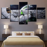 5 Pieces Canvas Paintings Astronaut Drink Beer On Moon Abstract Lunar  pictures home decor framed wall art WD-1138